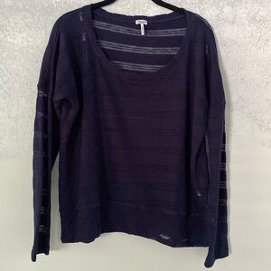 Splendid Navy Long Sleeve Top Size Women Medium / Preowned